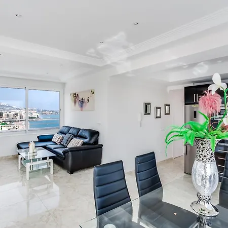 Impresionante Atico, Primera Liinea Playa, Vistas Al Mar, Piscina Comunitaria